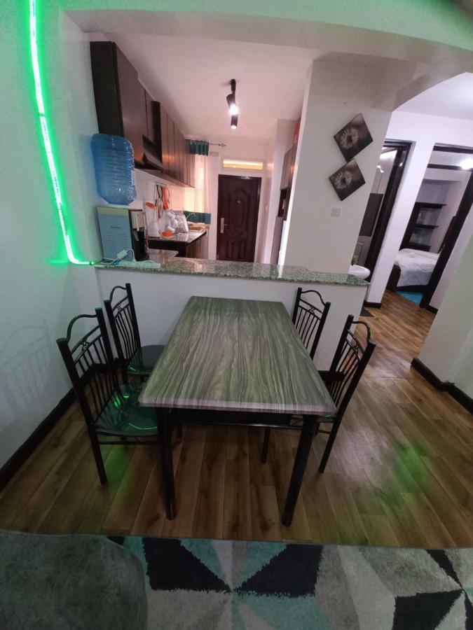 Jacky'S Fully Furnished Apartments Накуру Экстерьер фото